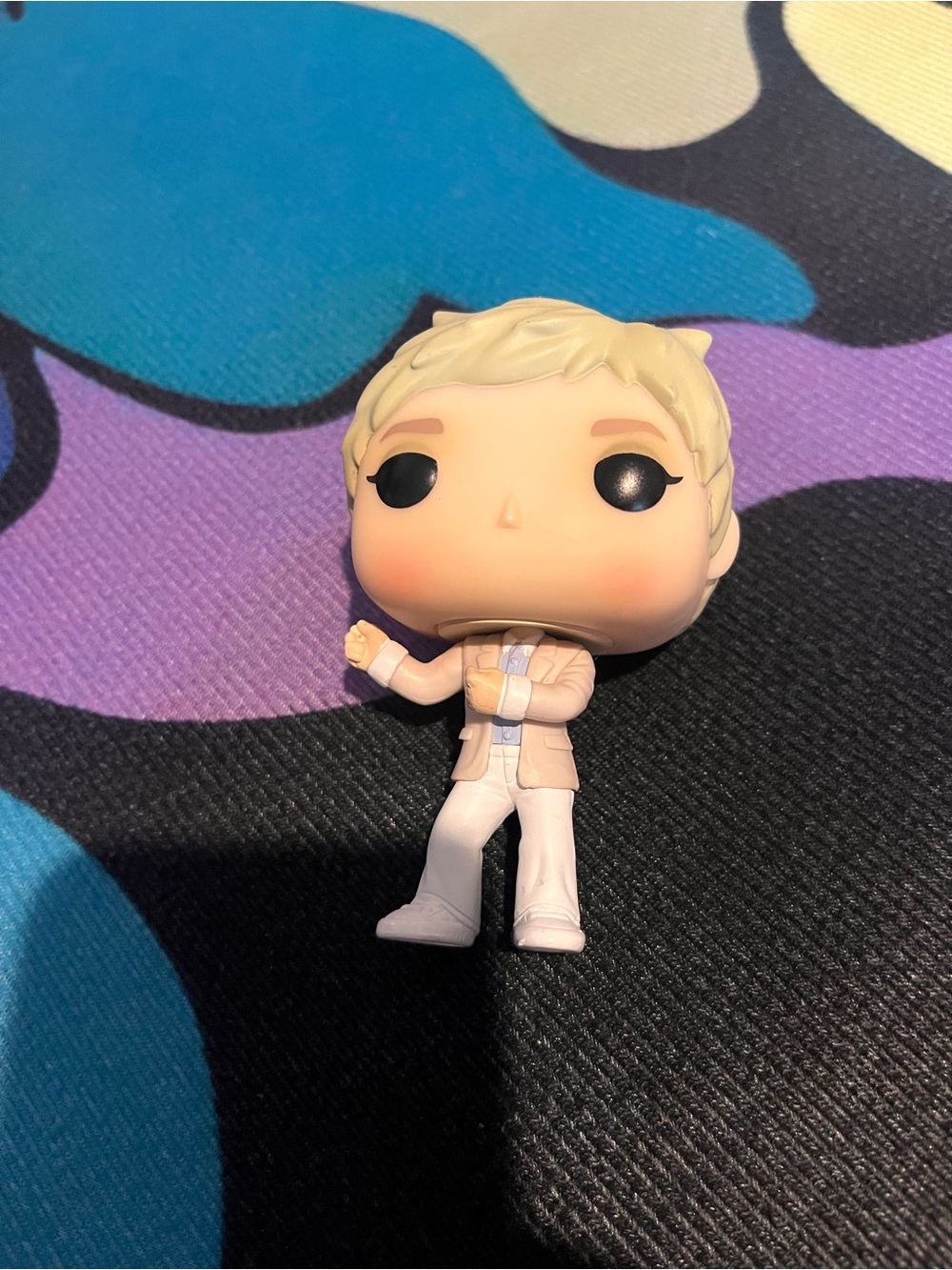 Funko Pop! Vinyl: Ellen DeGeneres - Ellen DeGeneres Store (Exclusive) #618 No bo